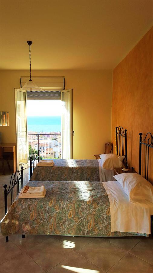 Delle Rose Bed & Breakfast Cefalù Exterior foto